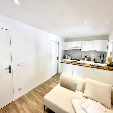 Tropez High Standing 1